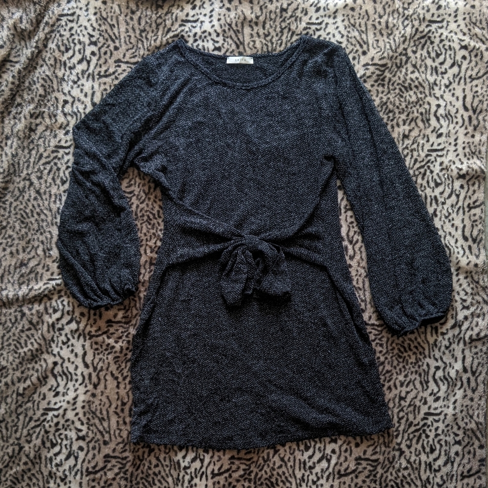 Tie front mini Dress - Picture 3 of 7